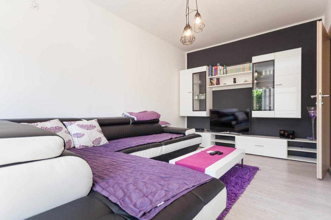 Ferienwohnung Apartman Mark Pula Exterior foto