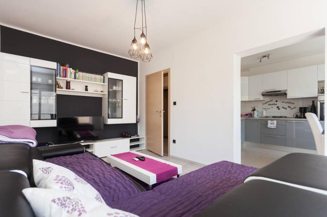 Ferienwohnung Apartman Mark Pula Exterior foto